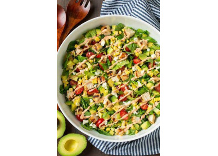 avocado and grilled chicken salad 2